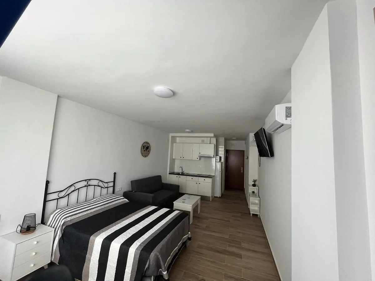 Ver621 - Estudio Con Vistas Al Mar, Wifi, Piscina, Centro A 100 Metros, Playa A 600 Metros Torremolinos Apartmán